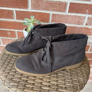 Indigo Rd. ankle boots size 10